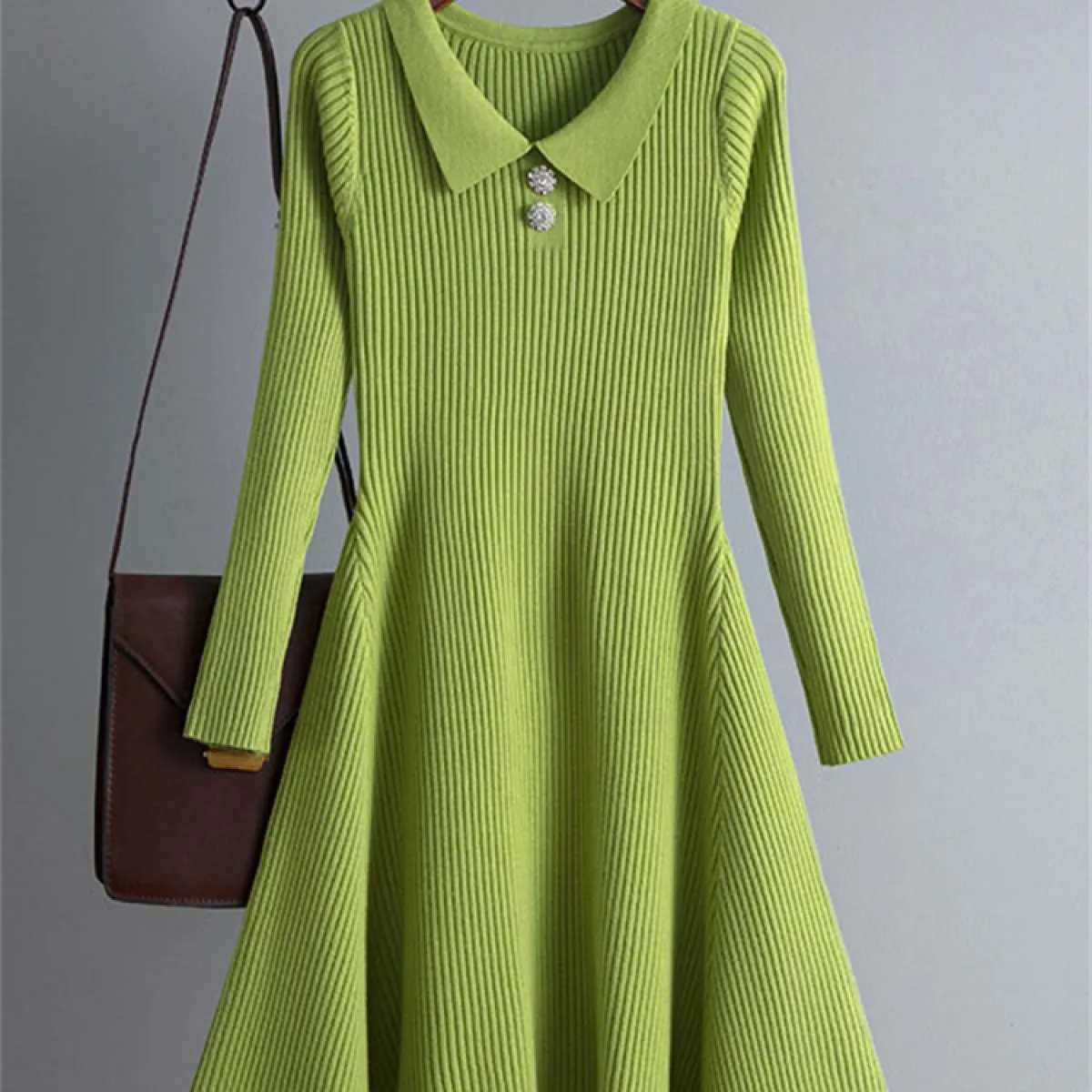 Abito camicia con scollo a V in maglia Maglieria da donna Mini abiti a pieghe a coste lavorati a maglia bianca Manica lunga Basi