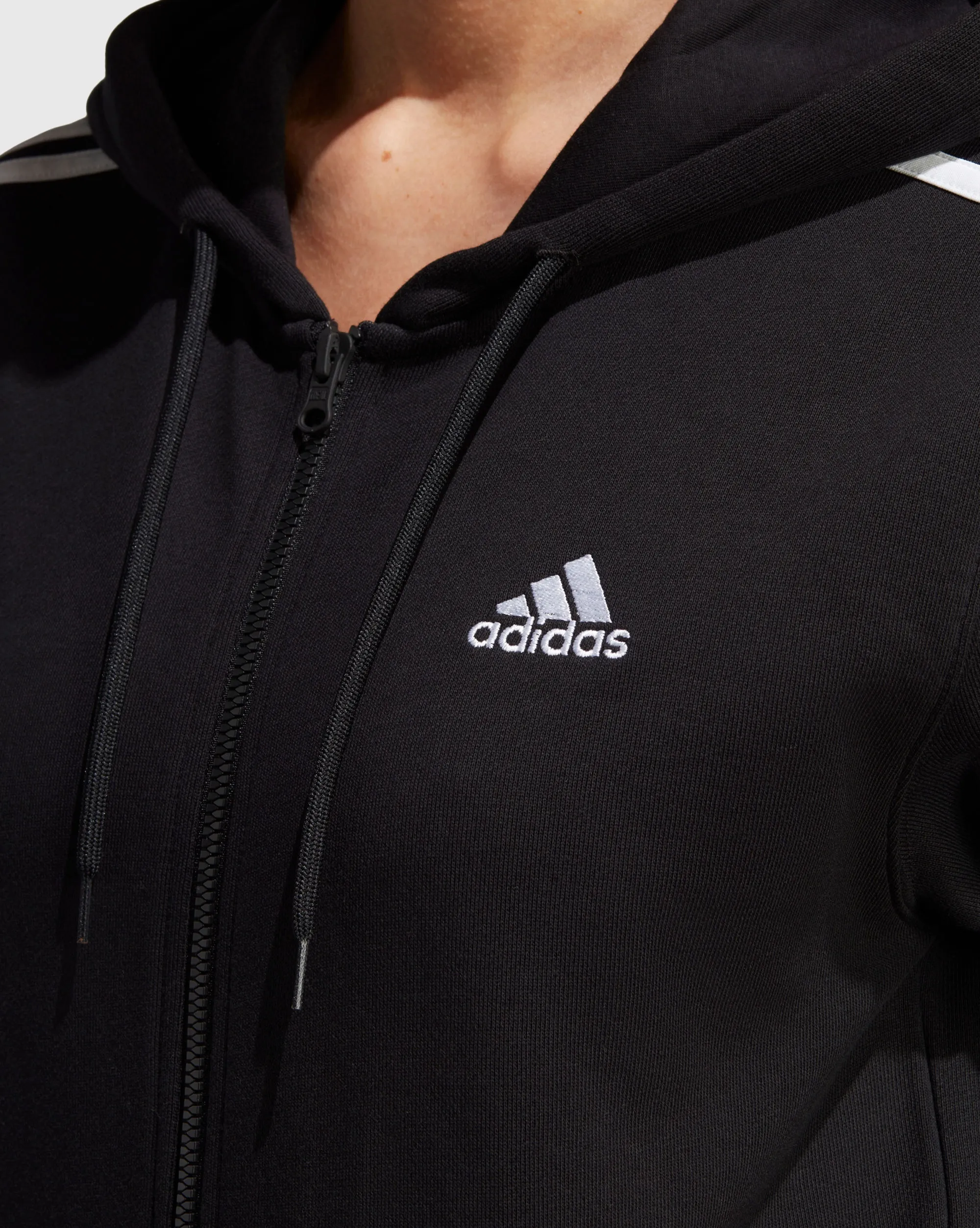 Adidas Felpa con cappuccio Essentials 3-Stripes French Terry Regular Full-Zip Nero Donna