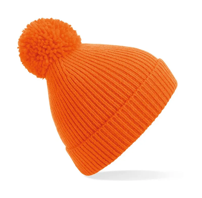 Cappello a coste con pompon