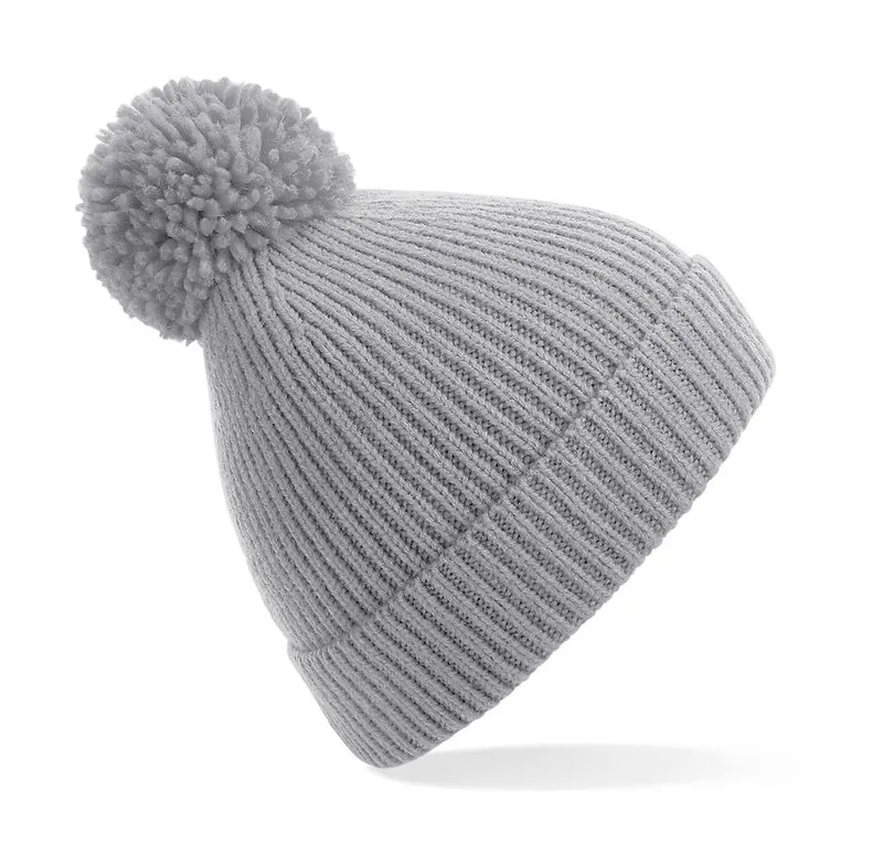 Cappello a coste con pompon