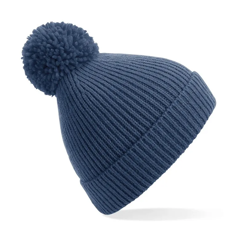 Cappello a coste con pompon