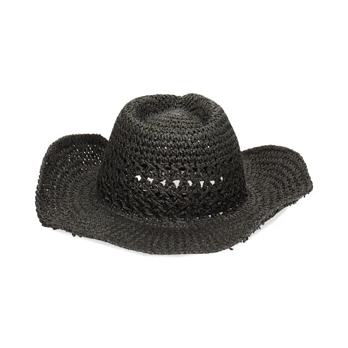 Cappello nero in paglia