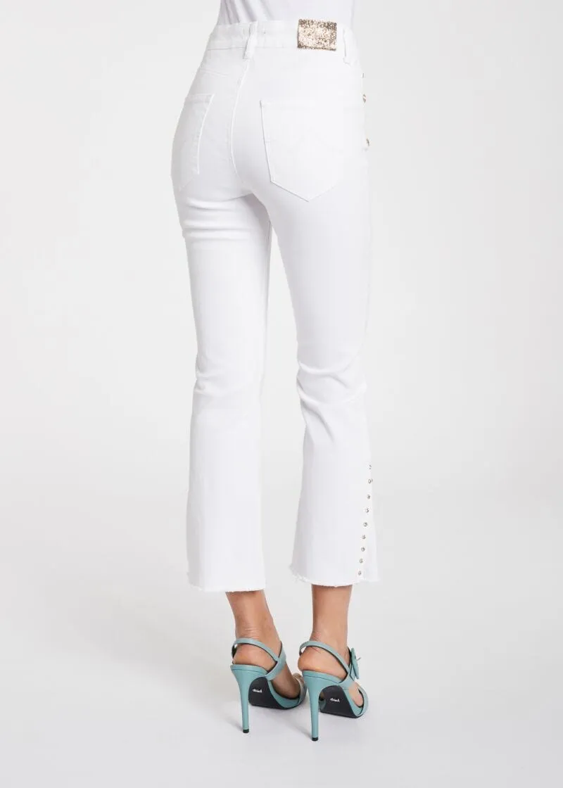Jeans con borchie