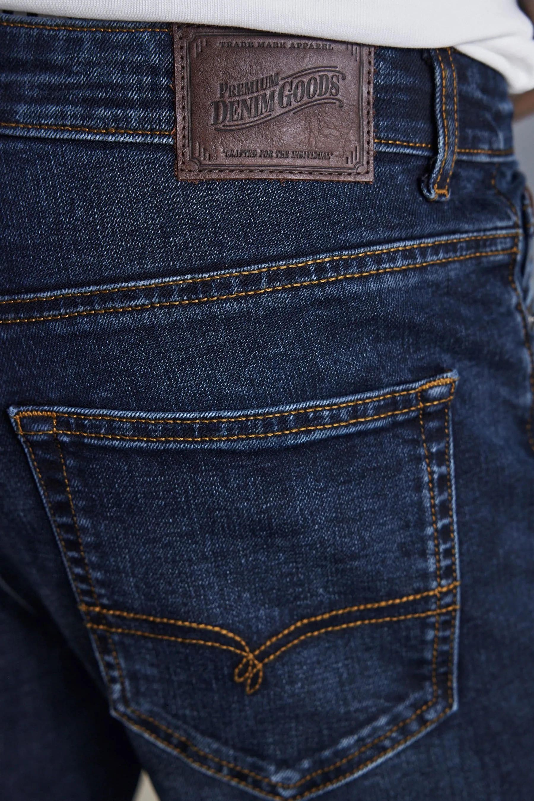 Jeans premium in cotone Signature pesante