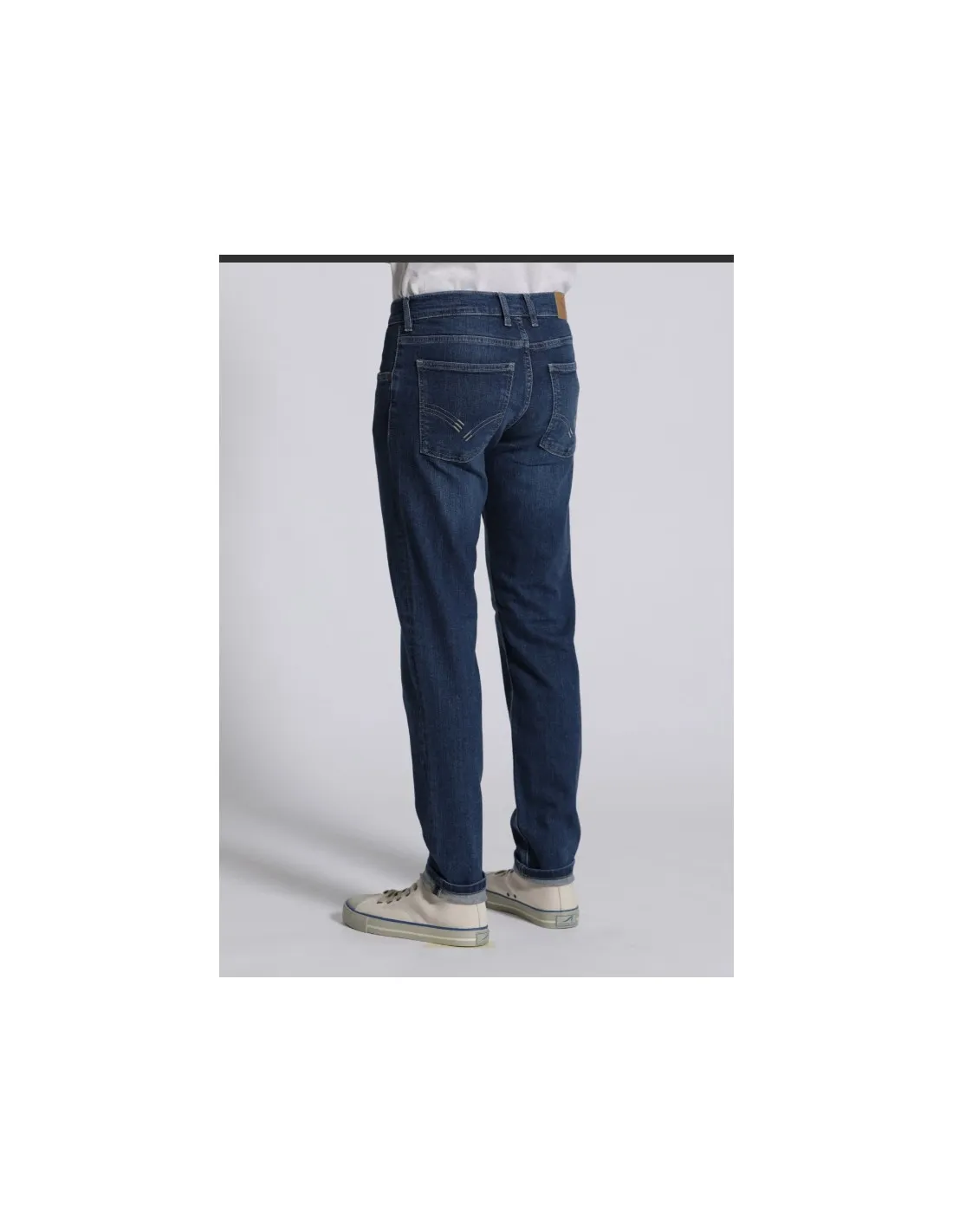 JEANS SLIM FIT IN COTONE BIOLOGICO "FINN"