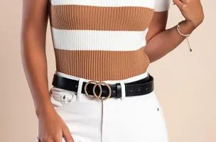 Maglietta in maglia a maniche corte, cammello