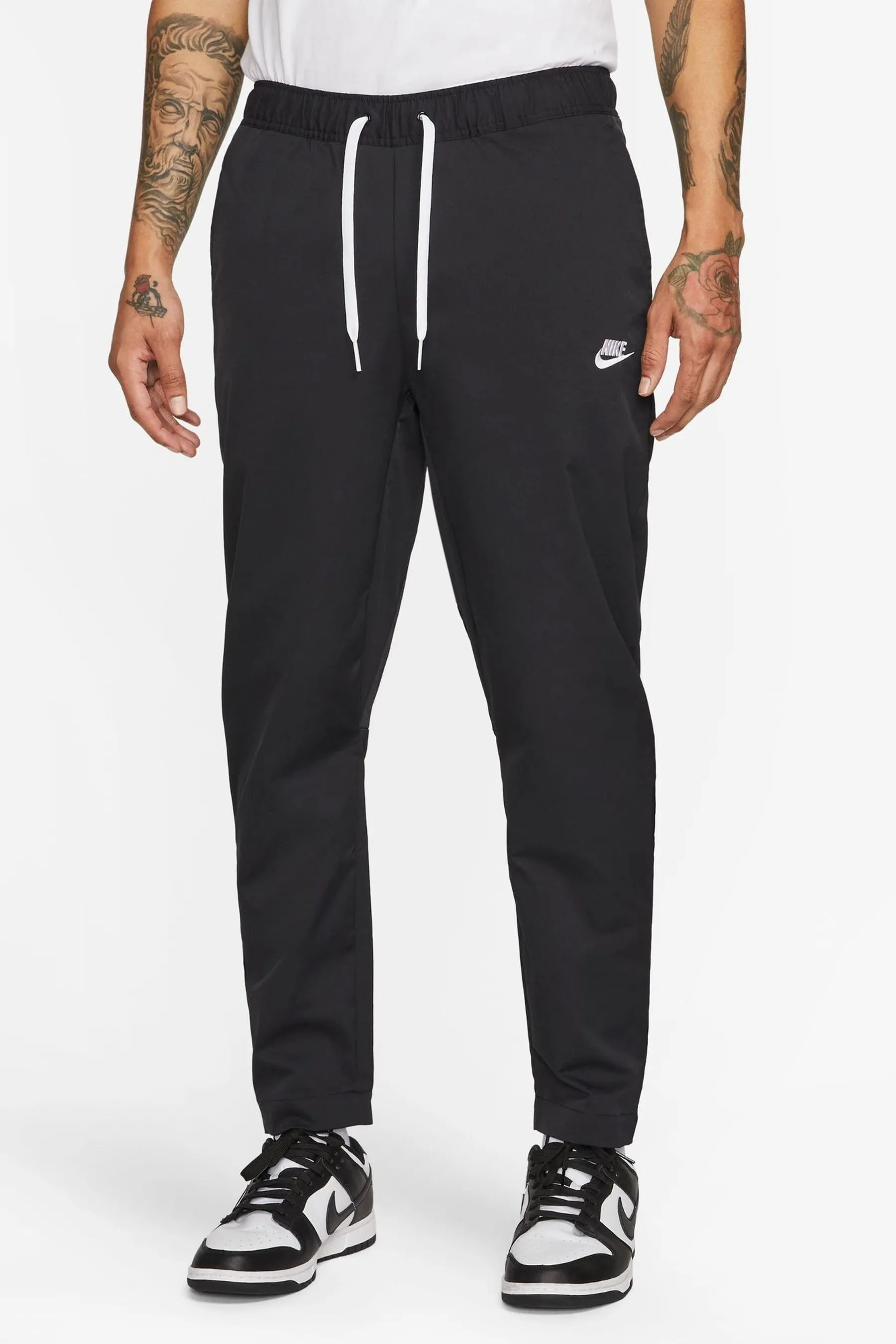 Nike Club - Pantaloni stretti in fondo
