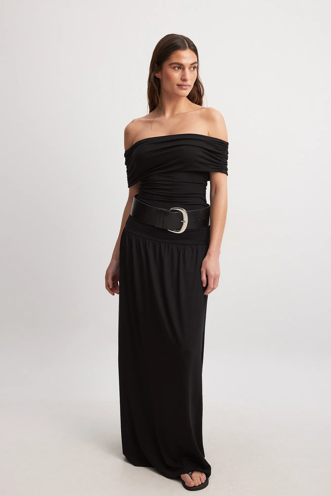 OFF SHOULDER HIP DETAIL MIDI DRESS - Vestito lungo