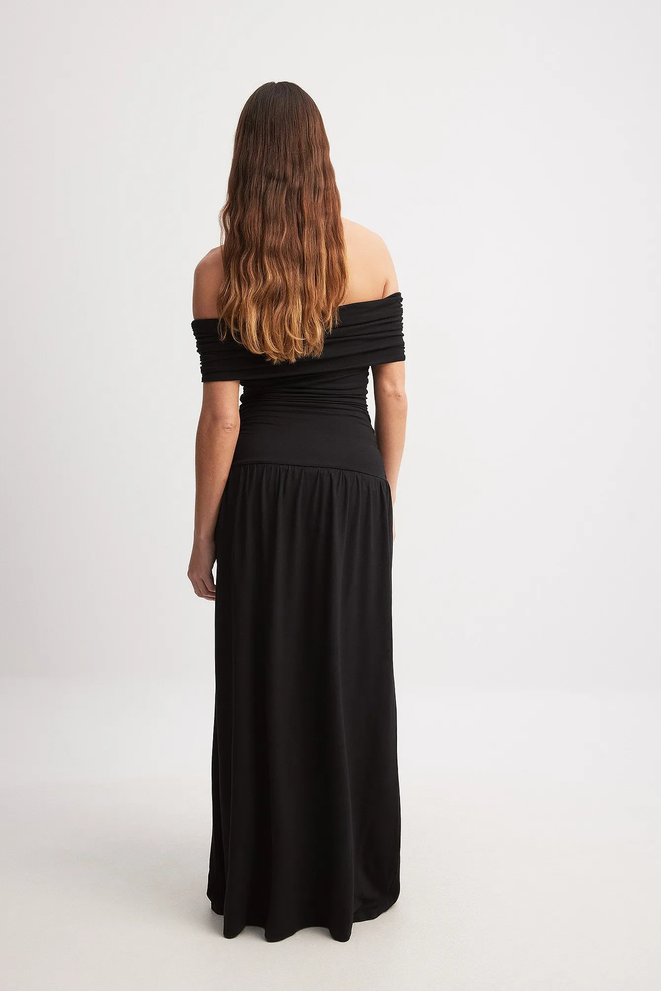 OFF SHOULDER HIP DETAIL MIDI DRESS - Vestito lungo