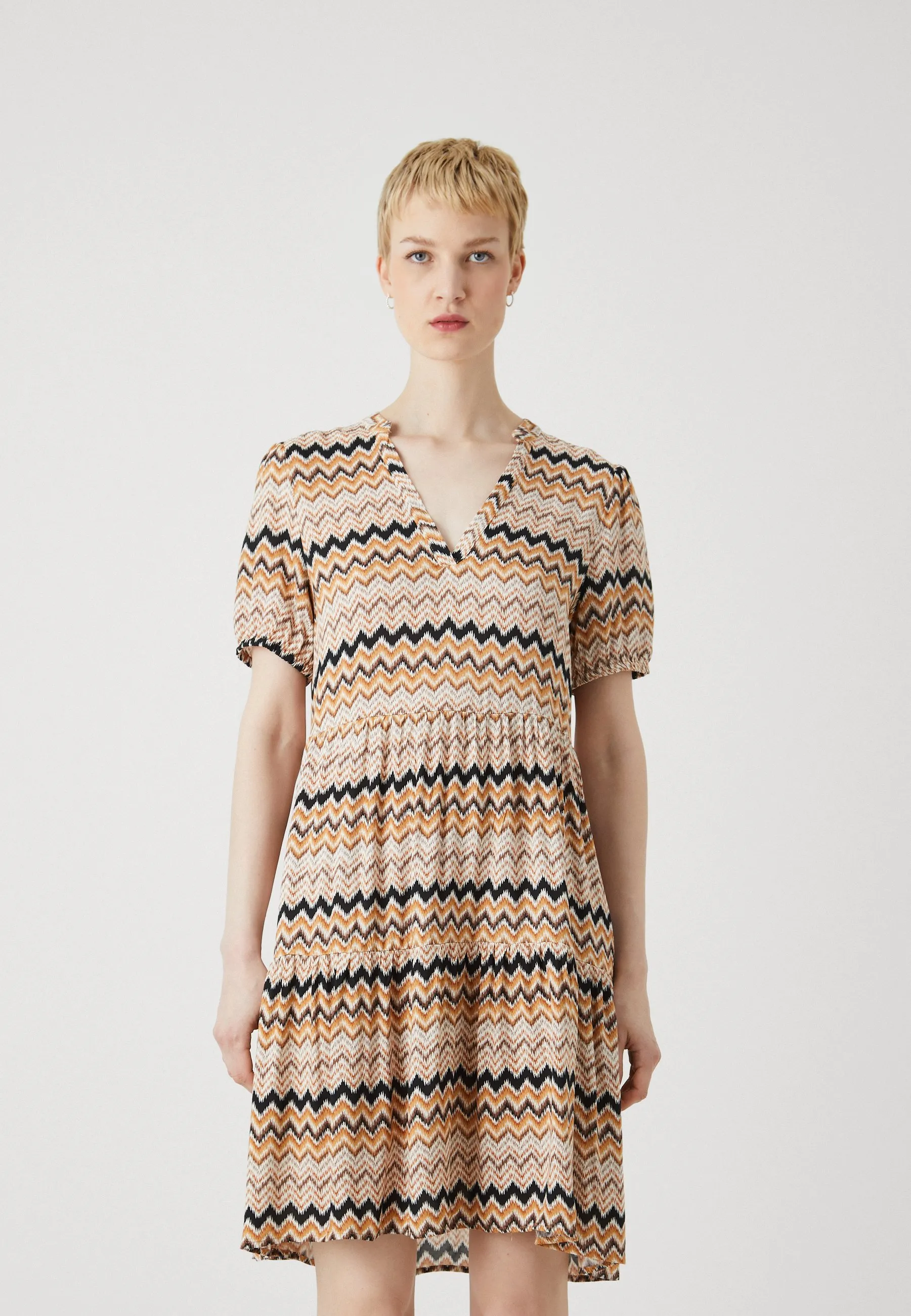 ONLNOVA LIFE THEA DRESS - Vestito estivo