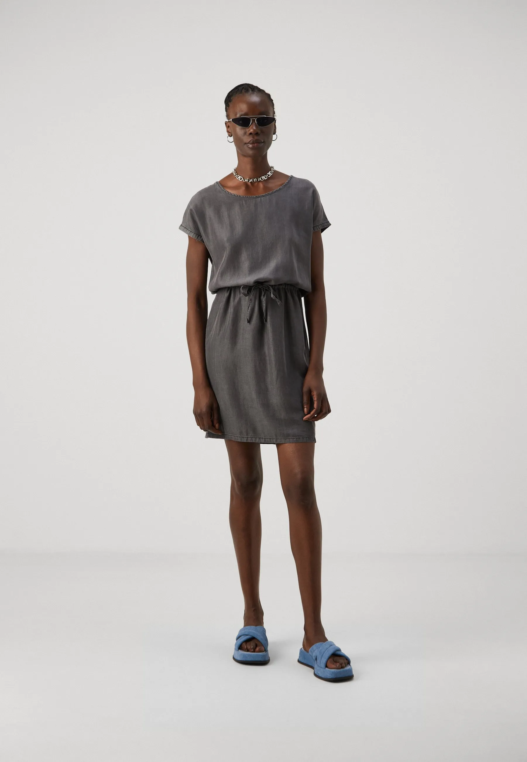 ONLPEMA MAY DRESS - Vestito di jeans