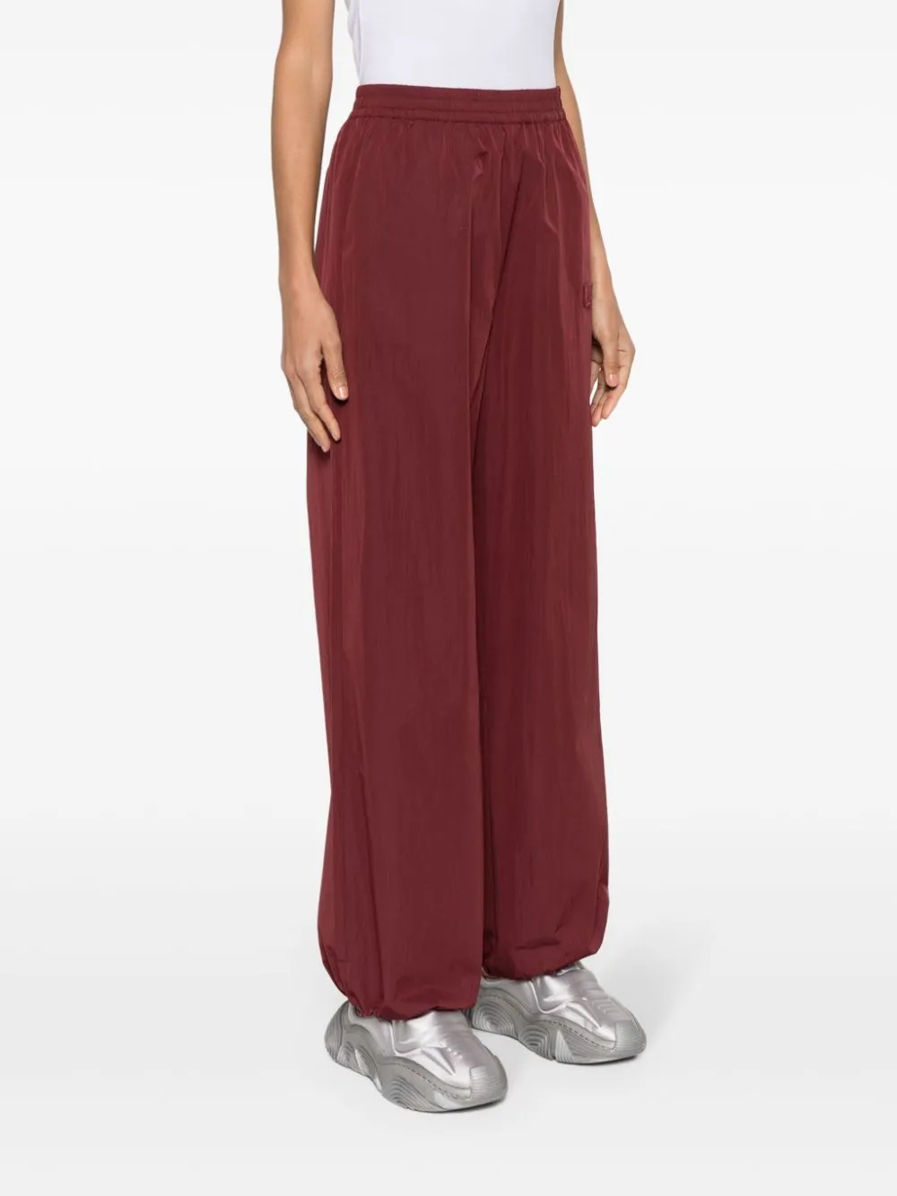 Pantaloni a palazzo con vita elasticizzata in marrone - donna