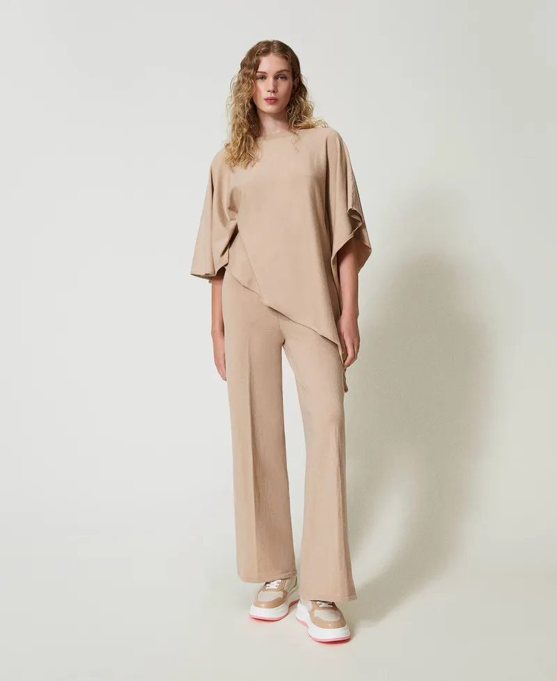 Pantaloni a palazzo in maglia