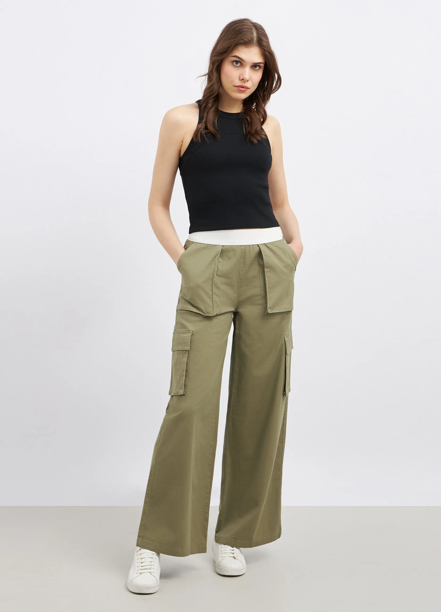 Pantaloni cargo in cotone stretch donna