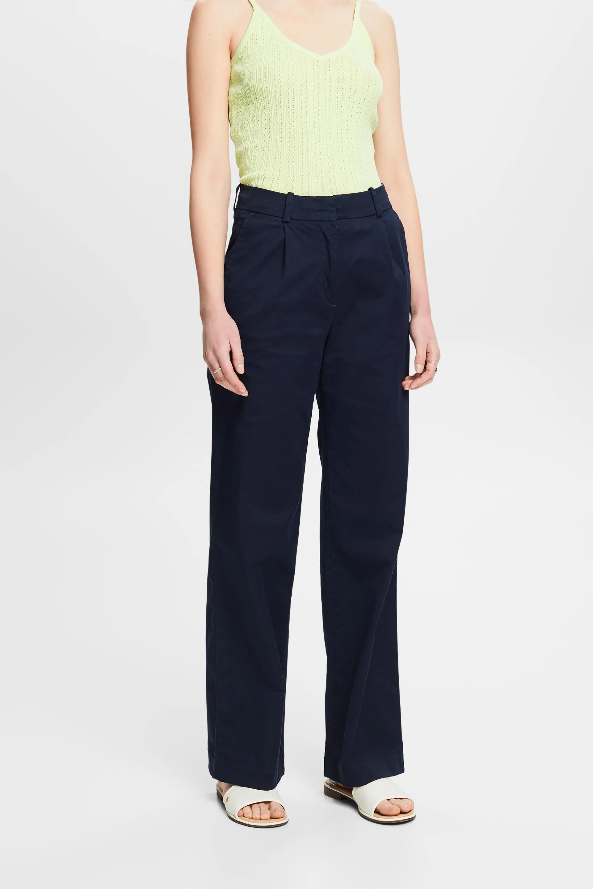 Pantaloni chino a gamba larga