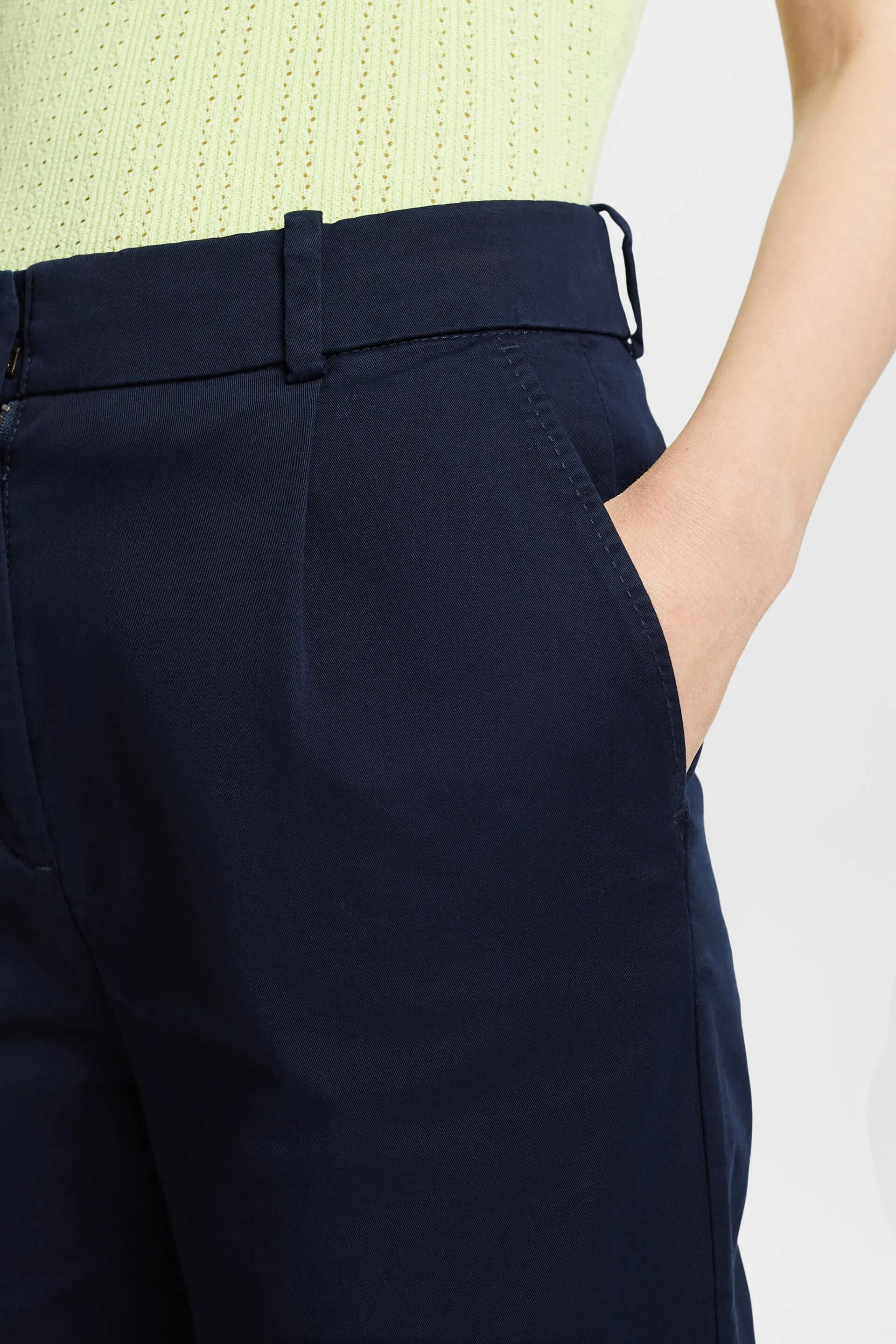 Pantaloni chino a gamba larga