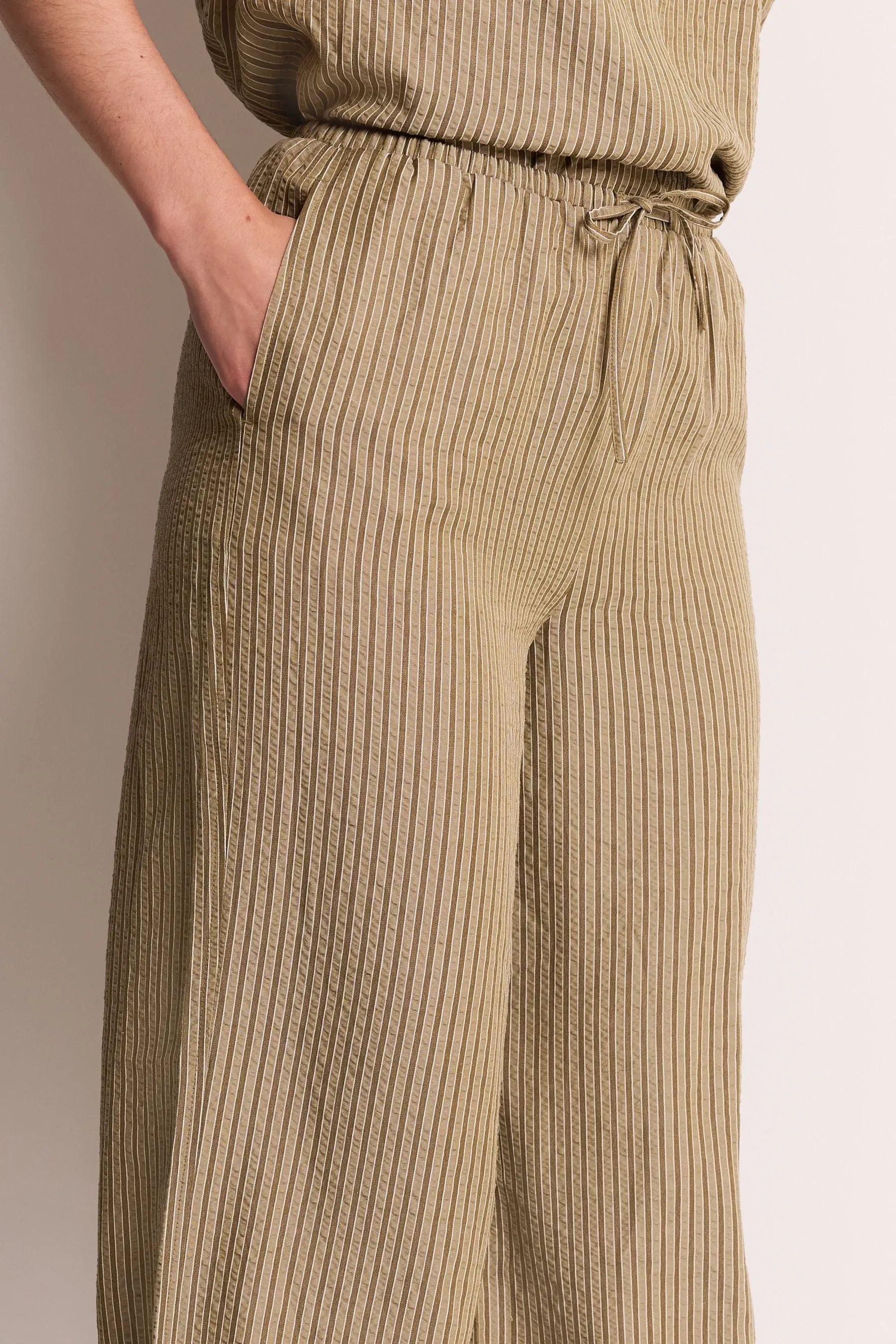 Pantaloni larga A righe testurizzata