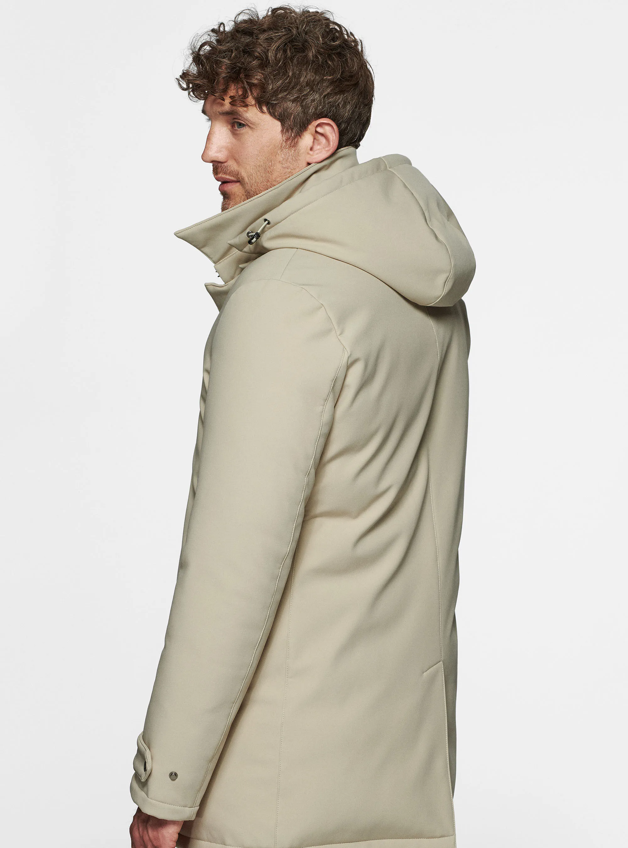Parka tecnico con cappuccio