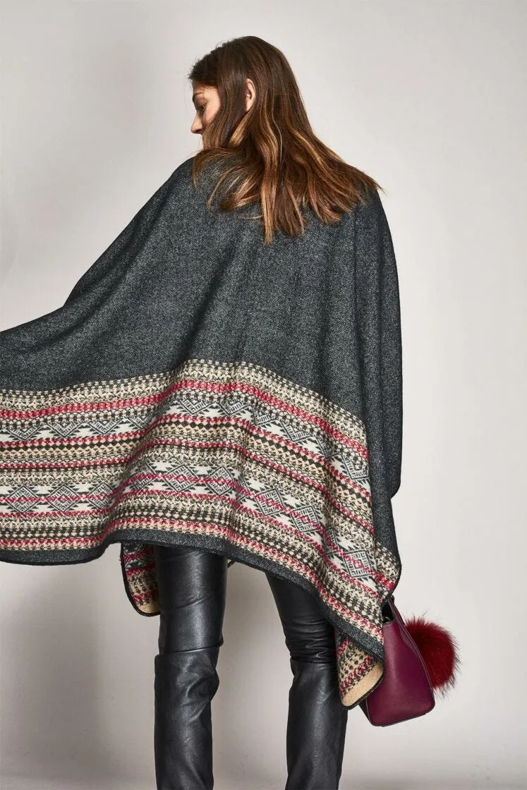Poncho Con Jacqurd Fondo