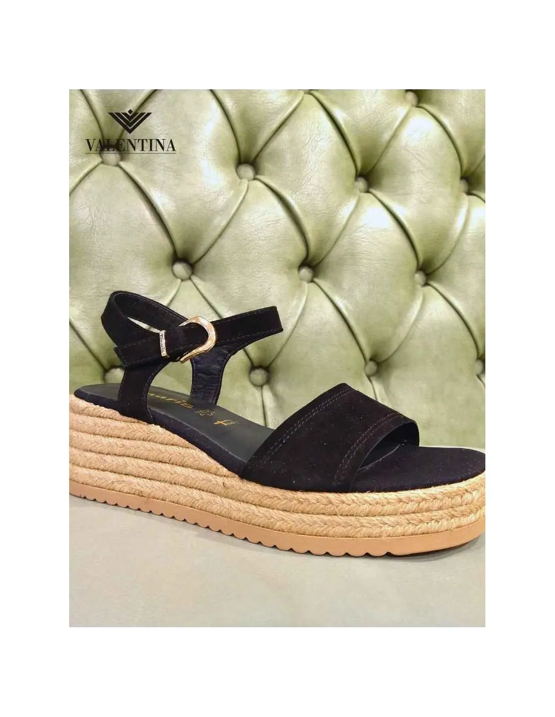 Sandali estivi con zeppa