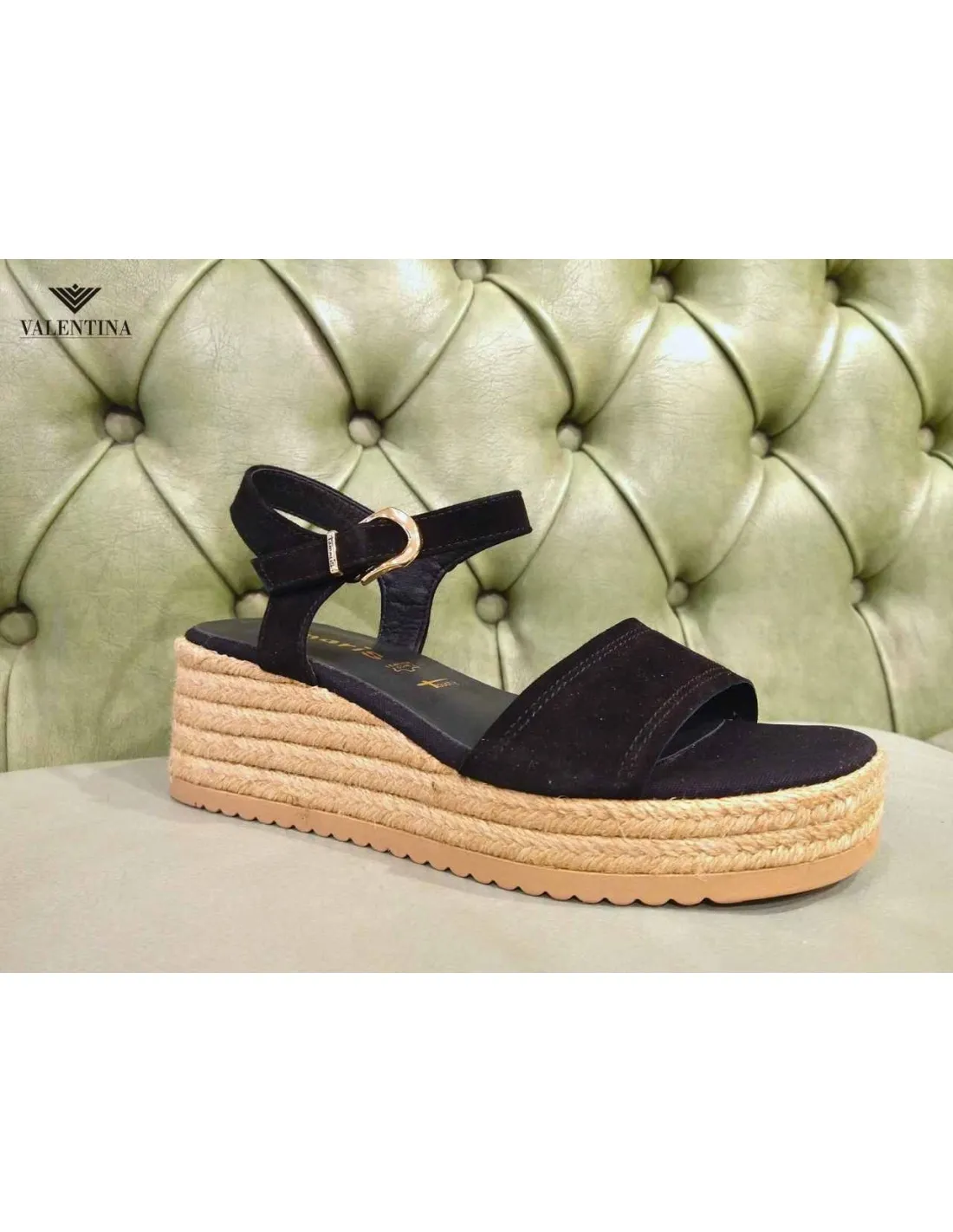 Sandali estivi con zeppa