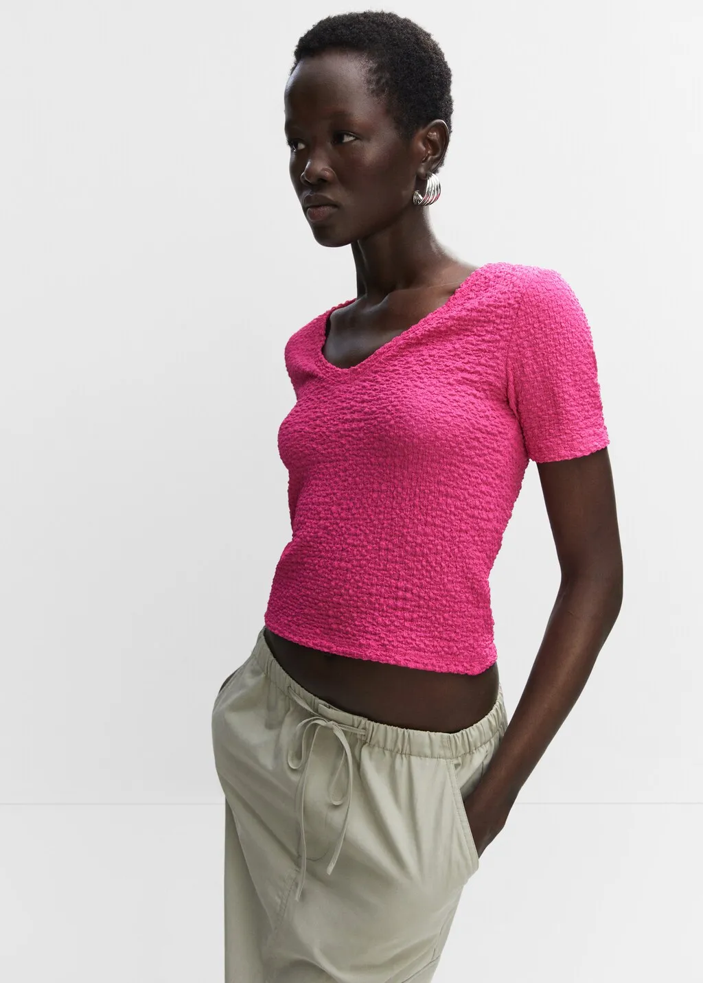 T-shirt texture collo a V