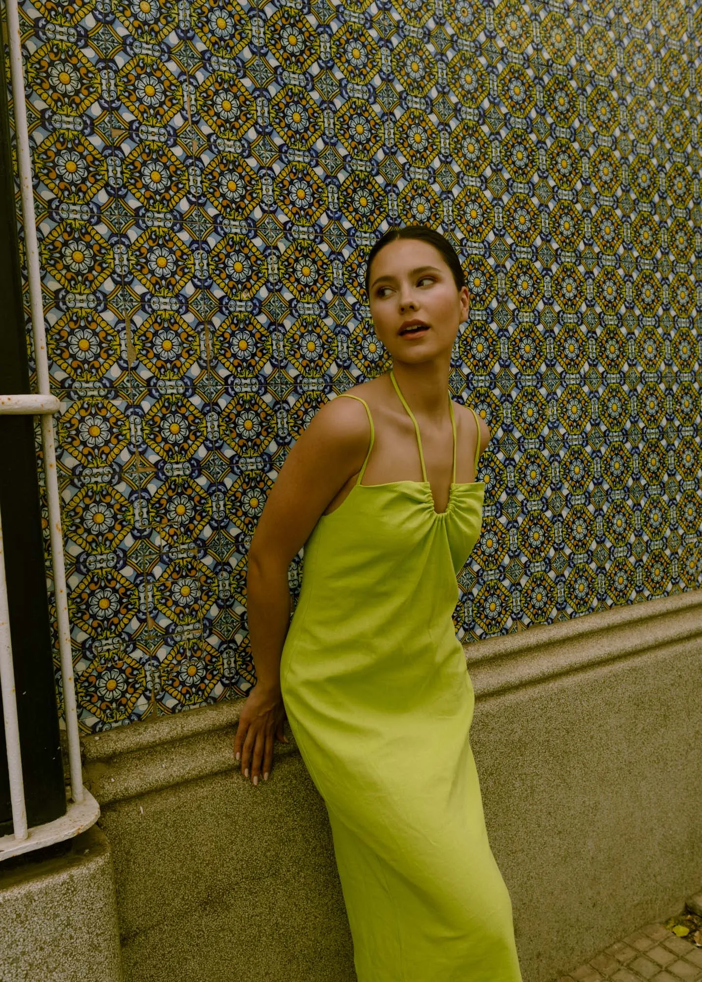 Vestido midi con lino